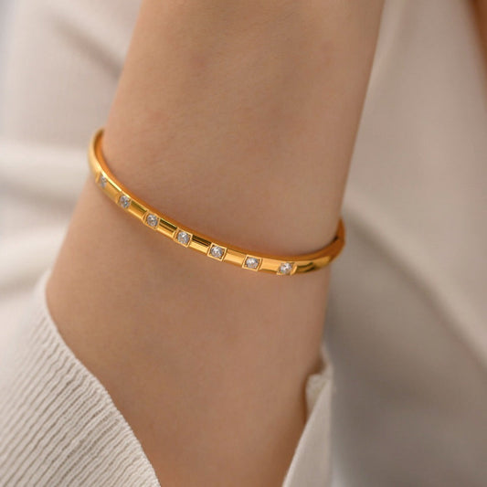 Prism Pulse Diamond Bangle