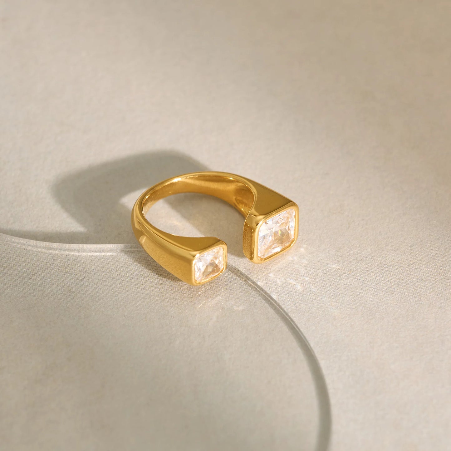 Ritz Diamond Ring