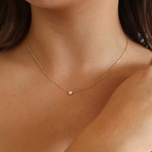 Stella Solitaire Necklace