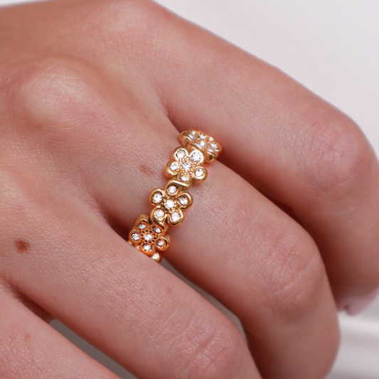 Rozy Flower Ring