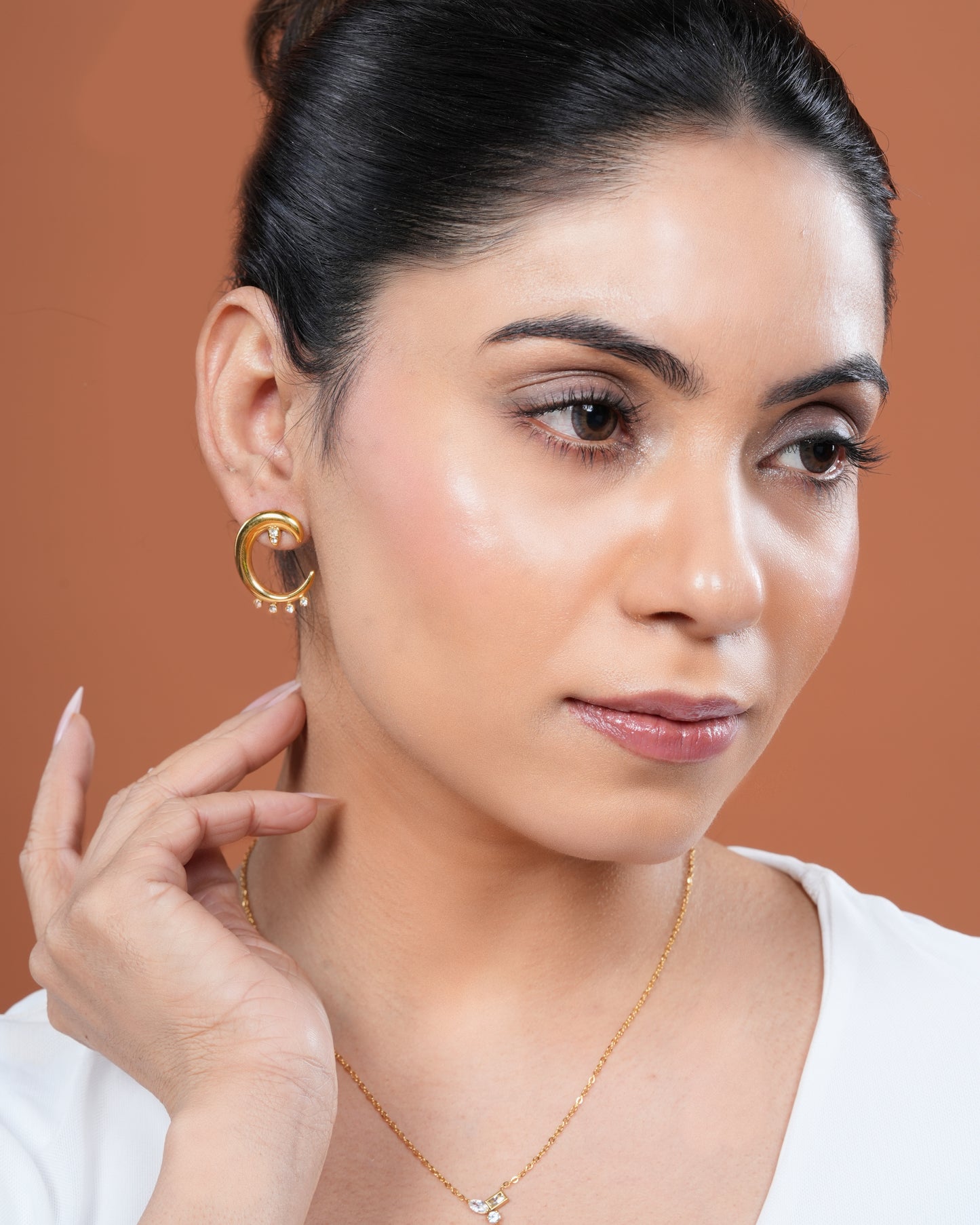 Selene Curve Earrings