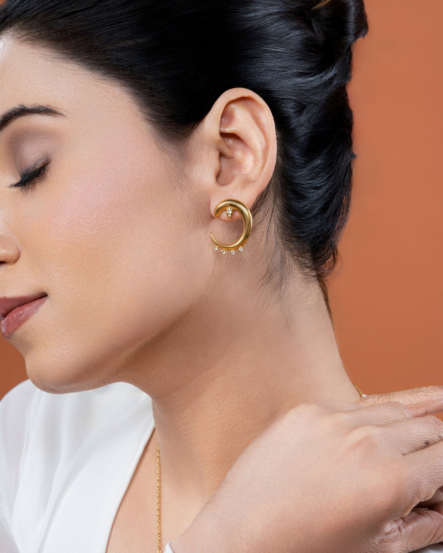 Selene Curve Earrings