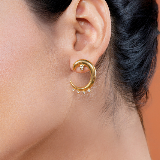 Selene Curve Earrings