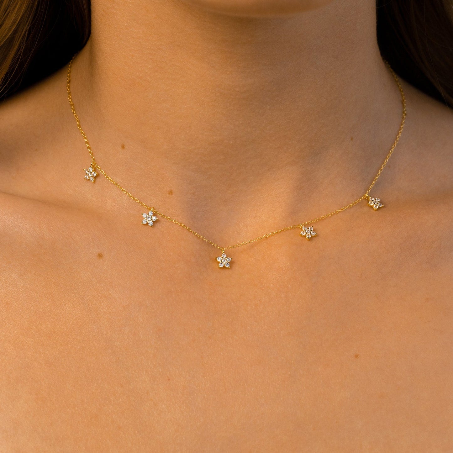 Dainty Flower Necklace