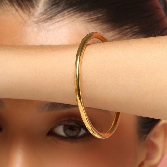 Arianna Classic Bangle