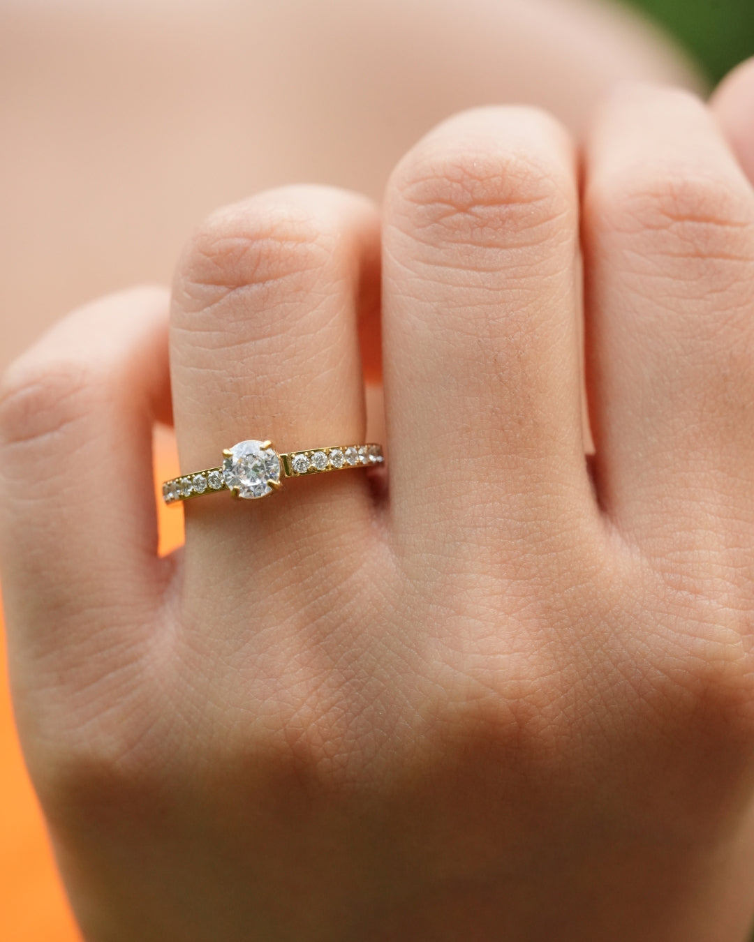 Round Diamond Band Ring