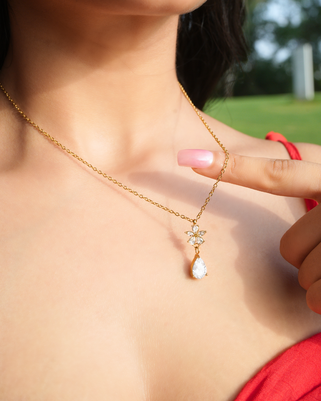 Bloom Drop Necklace