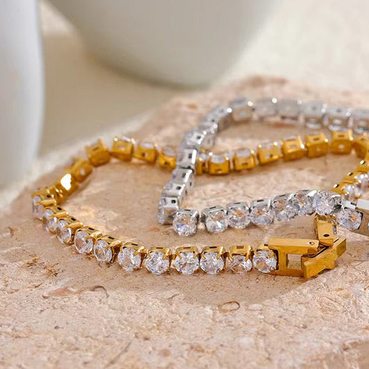 Latest Jewellery Trends In 2026: A Modern Style Guide