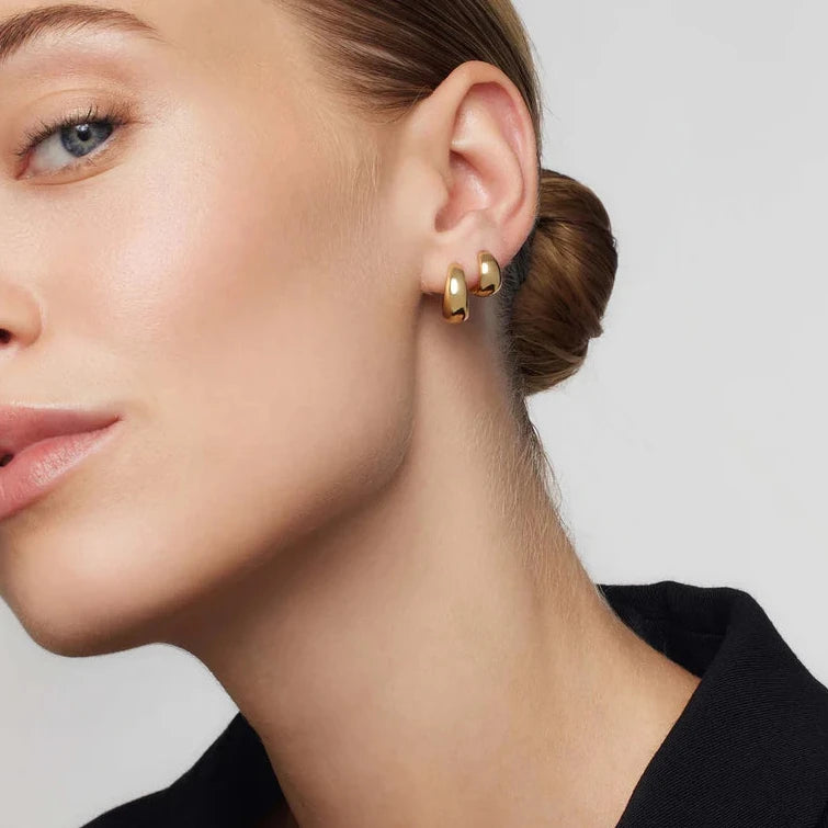 Minimalist Round Hoops