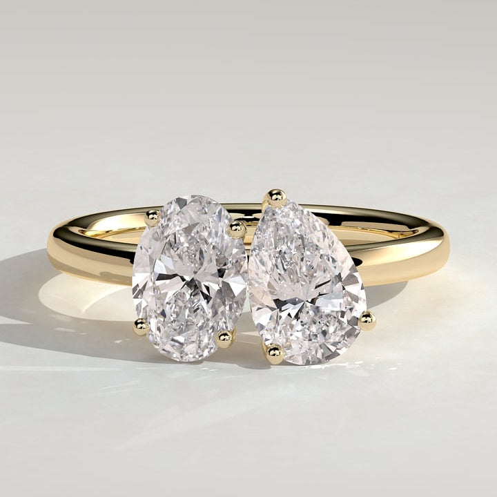 Oval & Pear Toi et Moi Ring