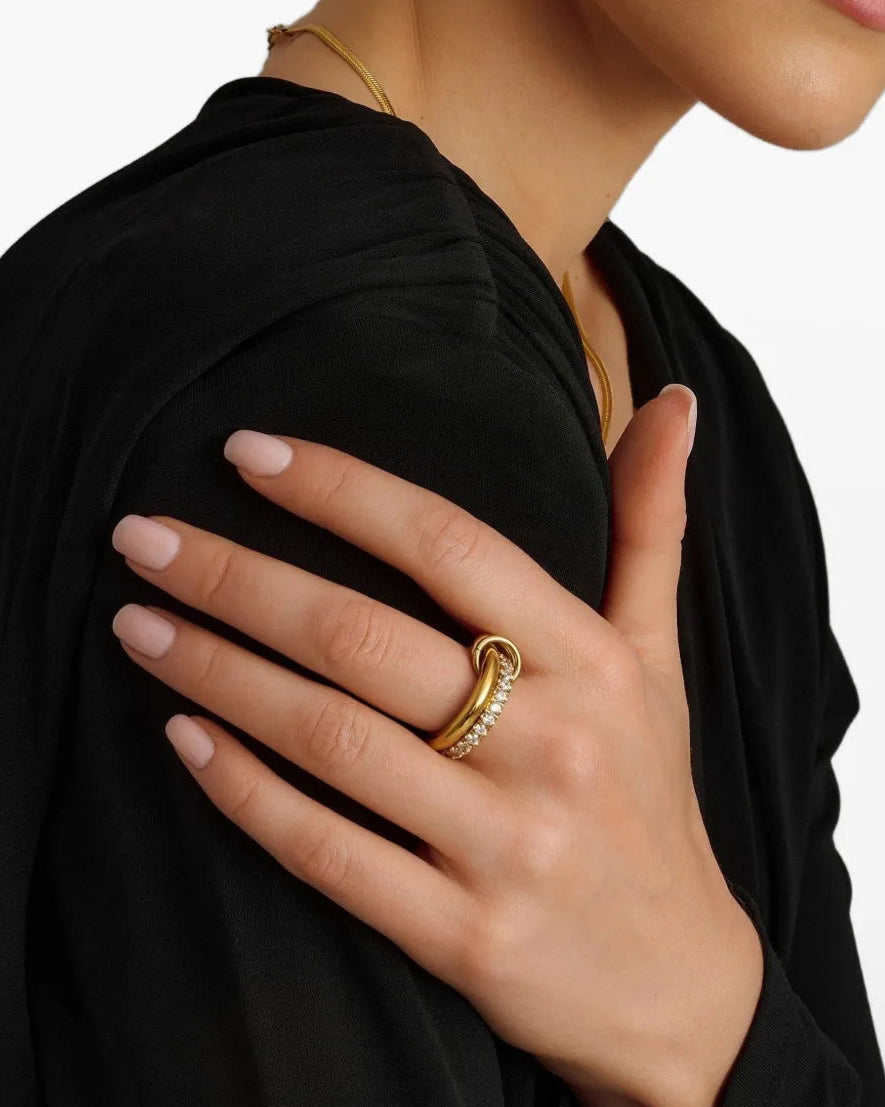 Clara Spinel Ring