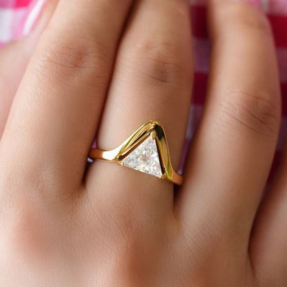 Tria Diamond Ring