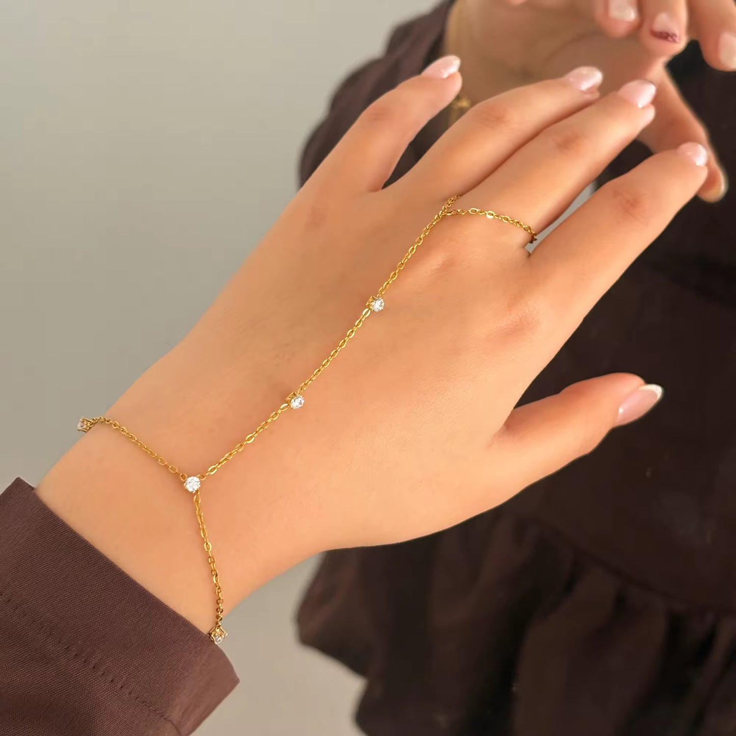 Tara Hand chain Bracelet