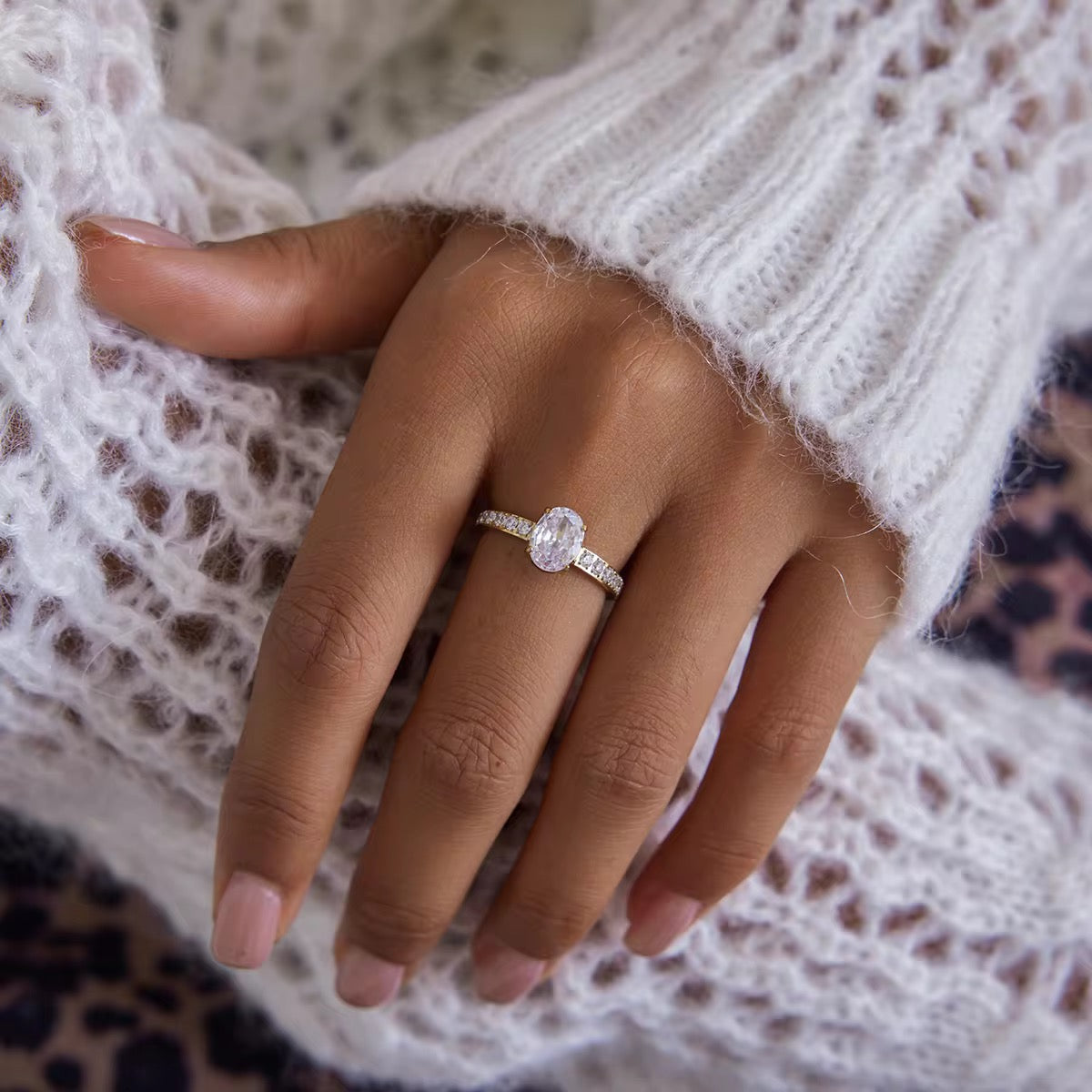 Oval Diamond Band Ring