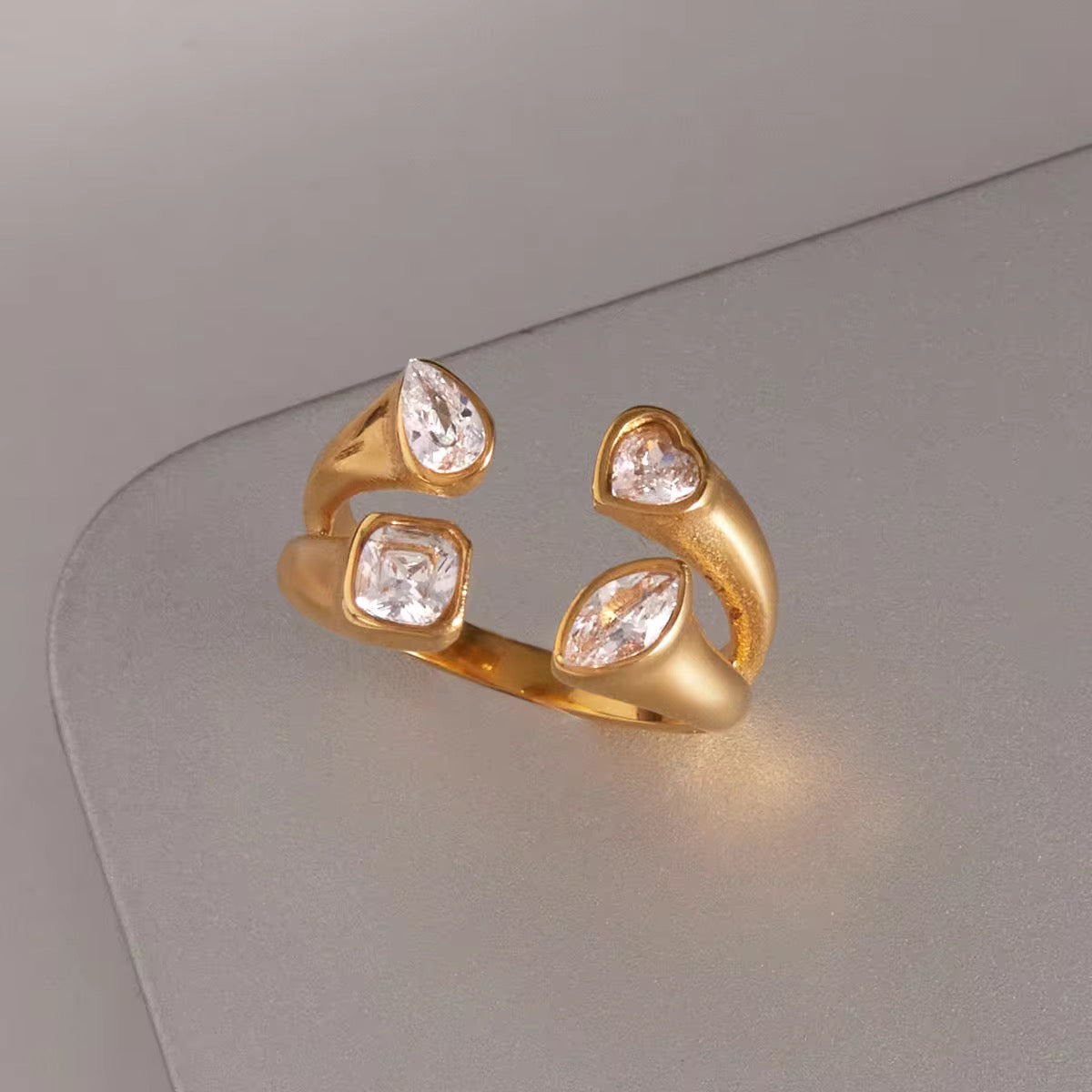 The Solenne Ring