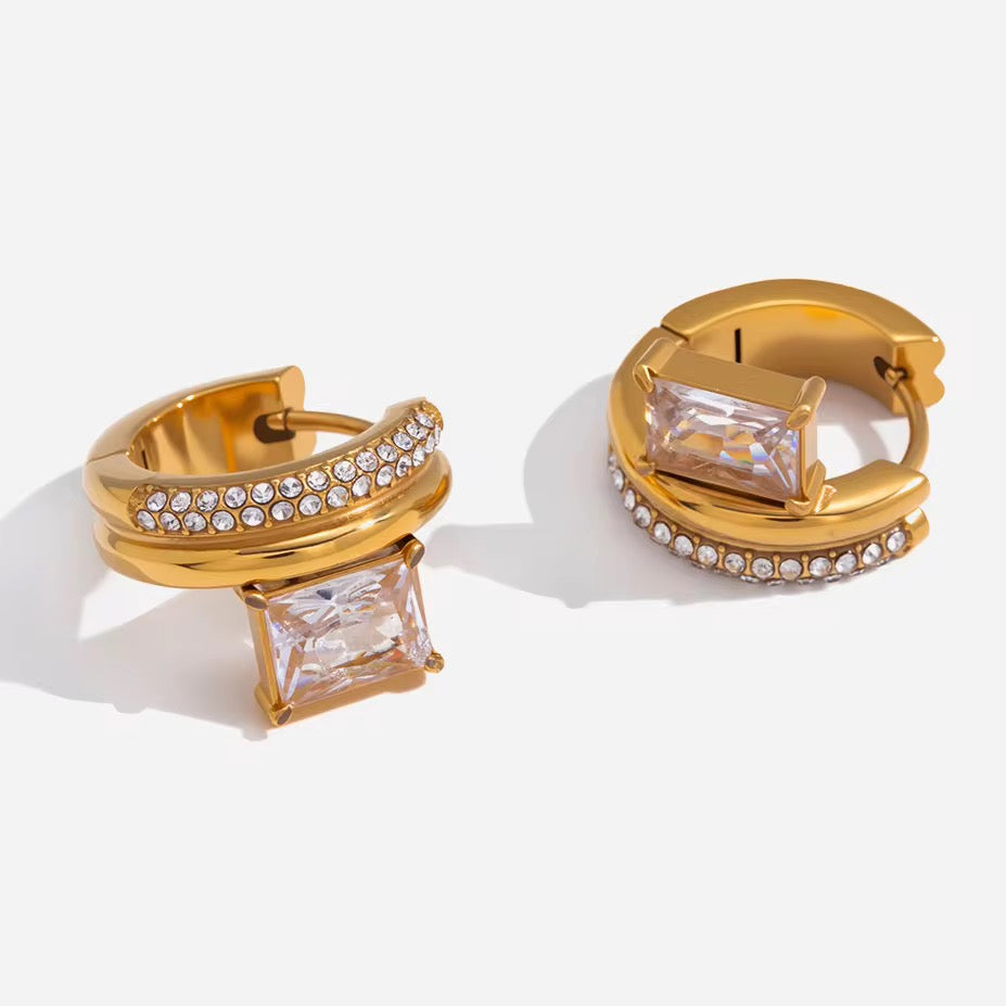 Lumière Hoops Earrings
