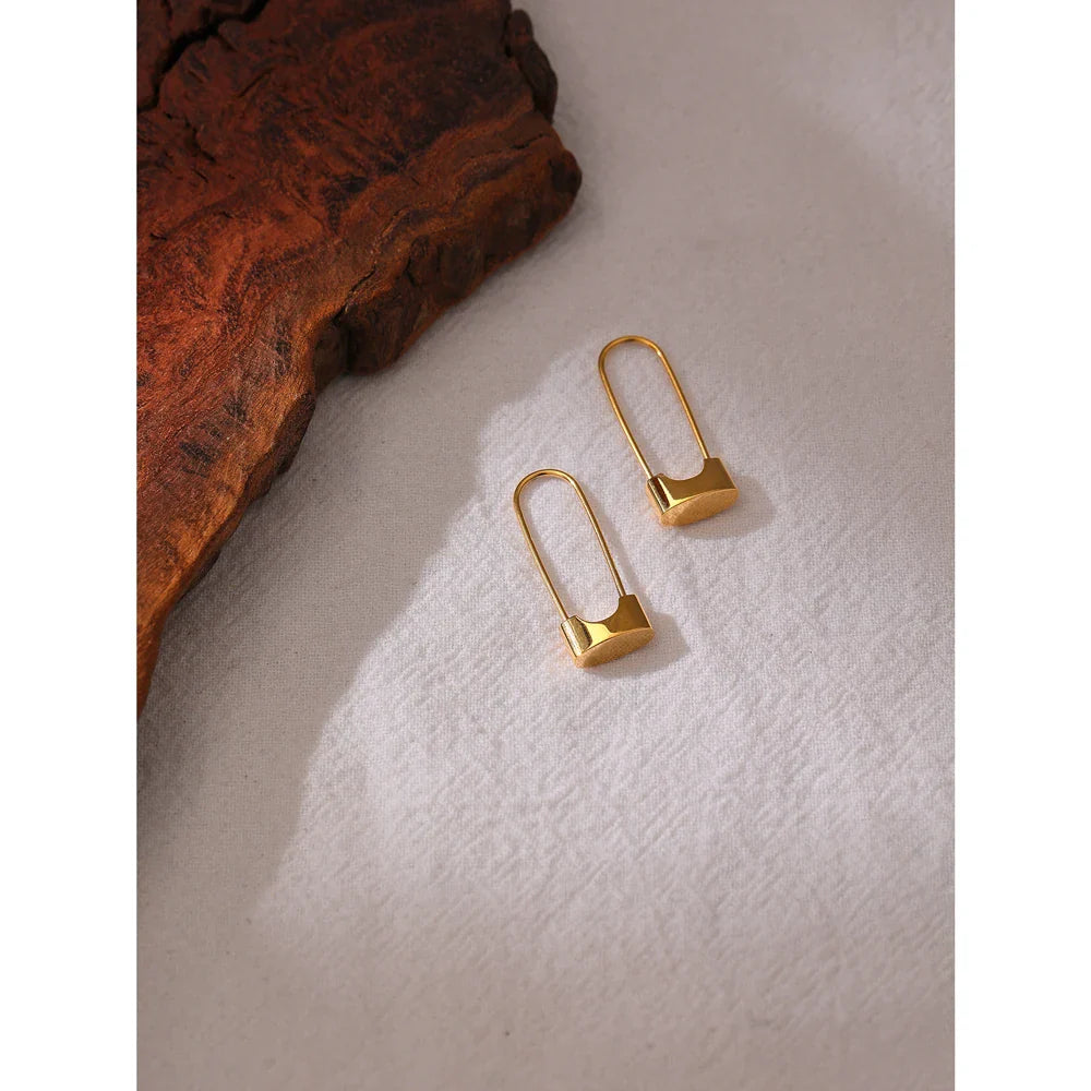 LockLuxe Earrings