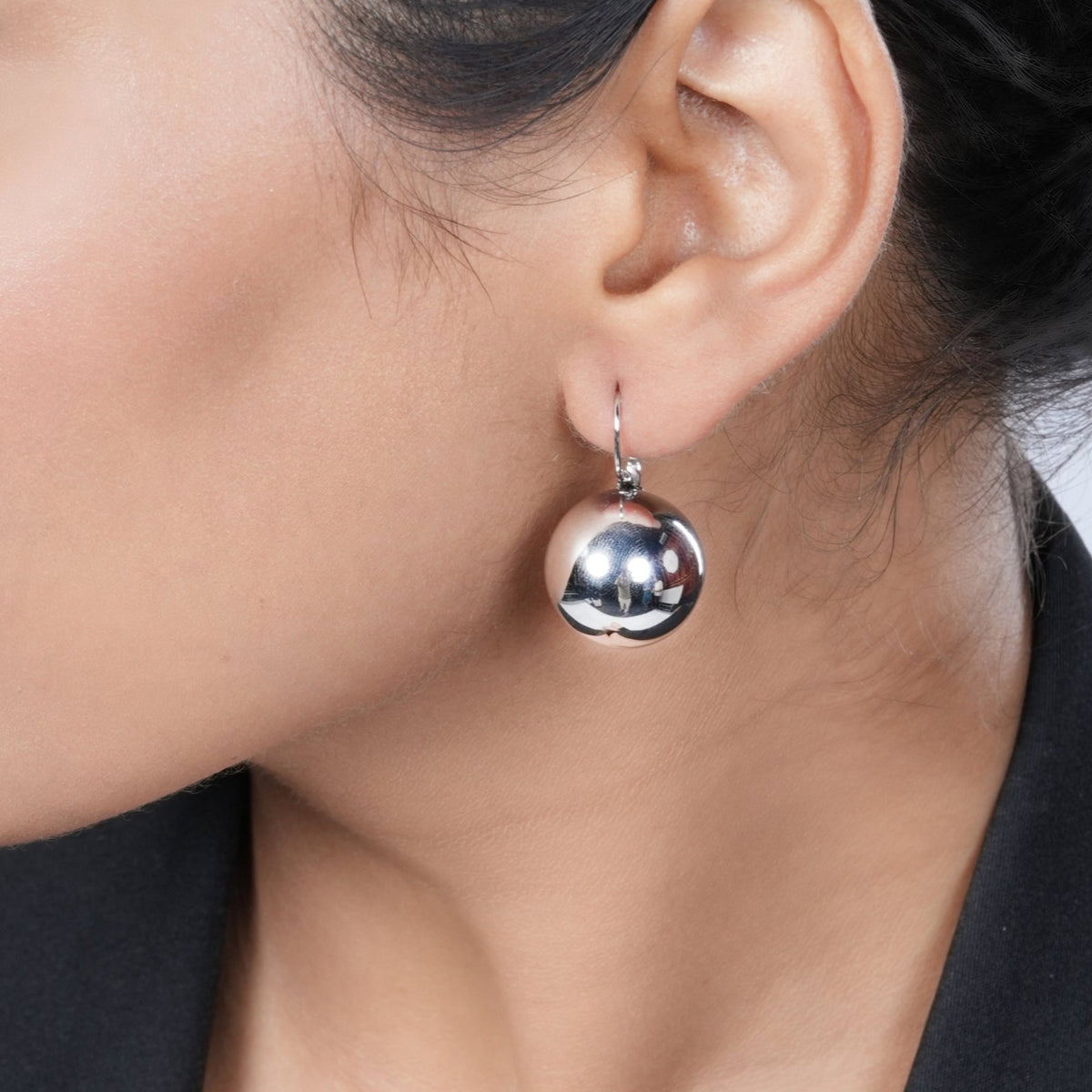 Silver Ball Earrings - Silver Plated - Xiara