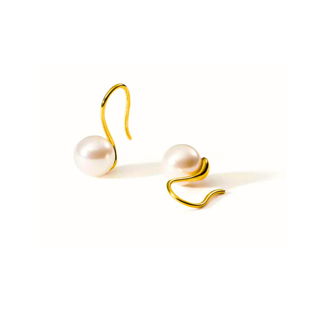 Oyster Muse Pearl Earrings