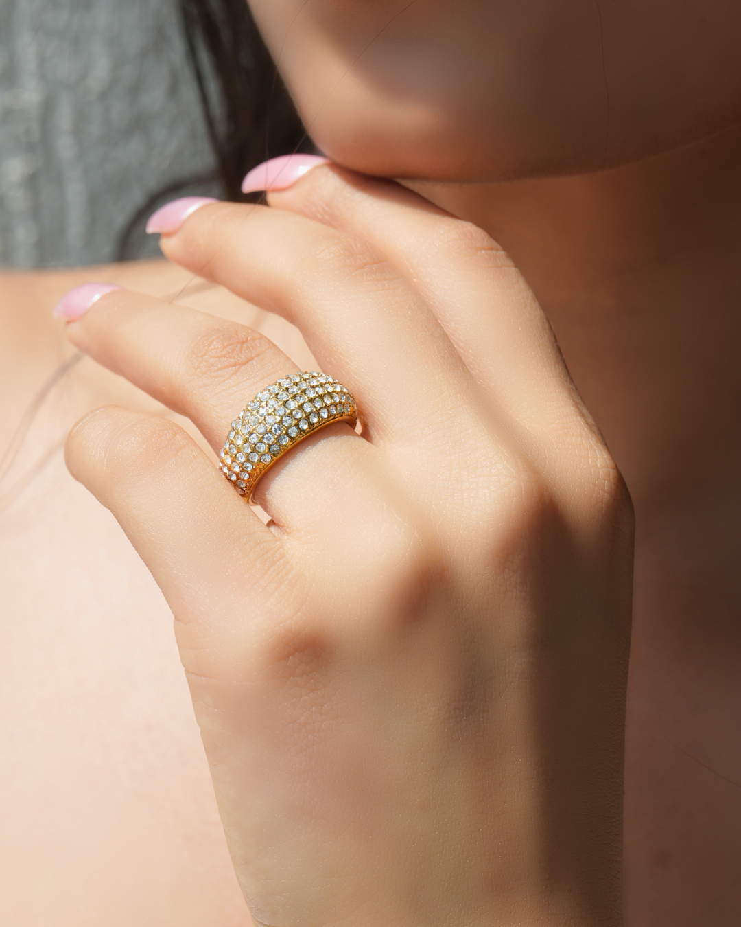 Aurra Band Ring
