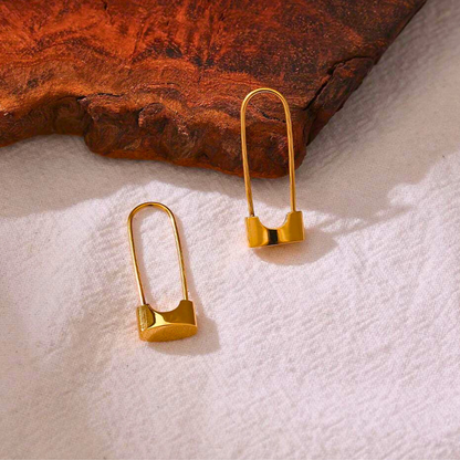 LockLuxe Earrings