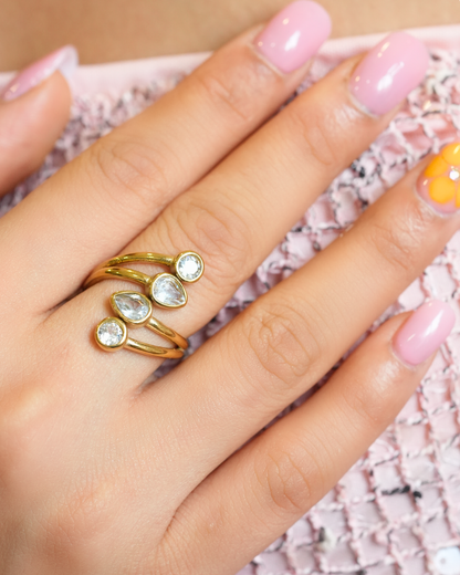 Diamond Twig Ring - 18K Gold Plated - Xiara