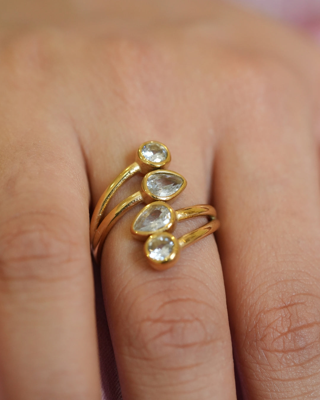 Diamond Twig Ring - 18K Gold Plated - Xiara