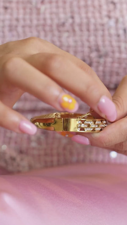 Elara Gold Bracelet