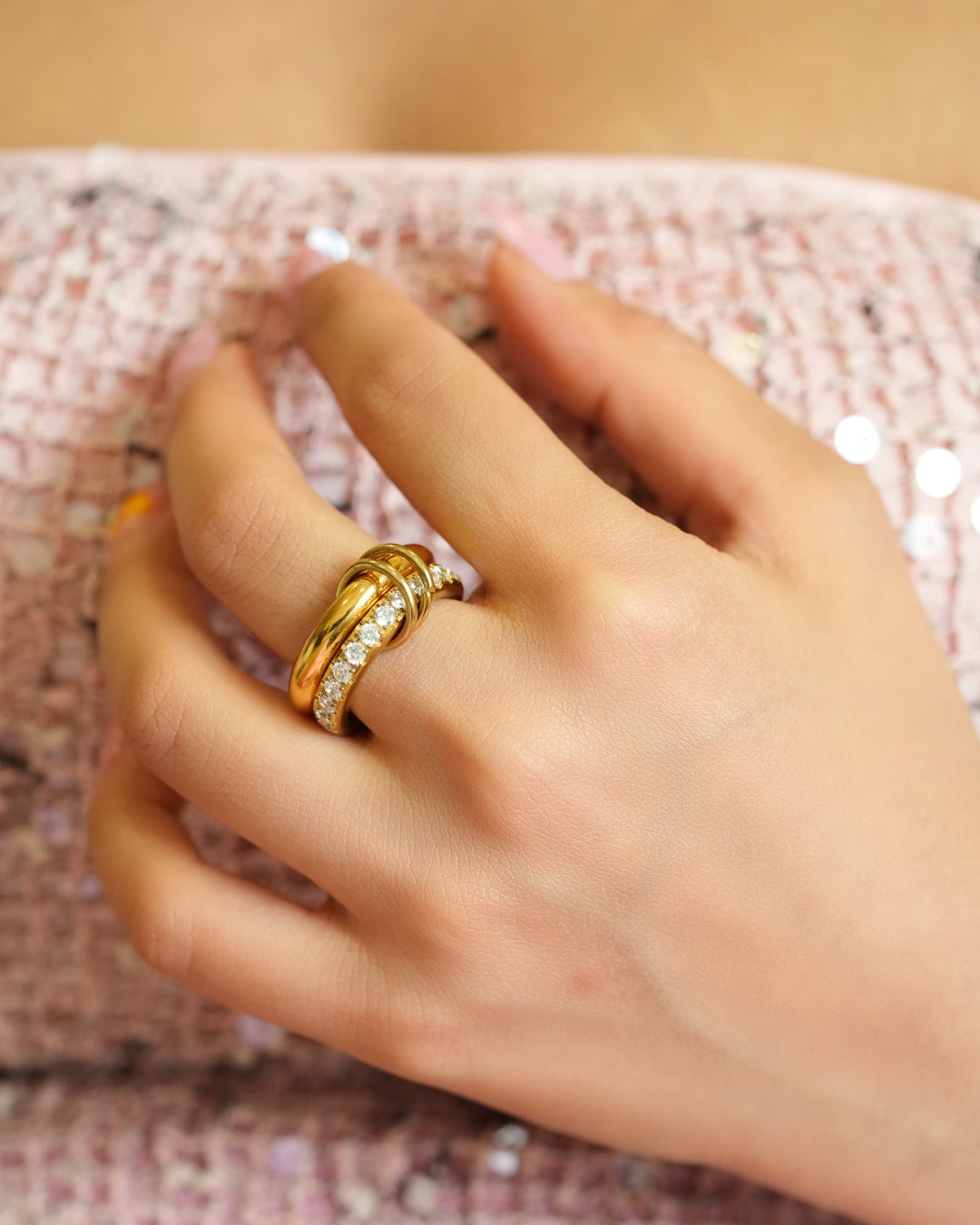 Clara Spinel Ring