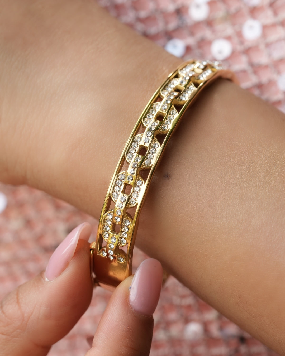 Elara Gold Bracelet