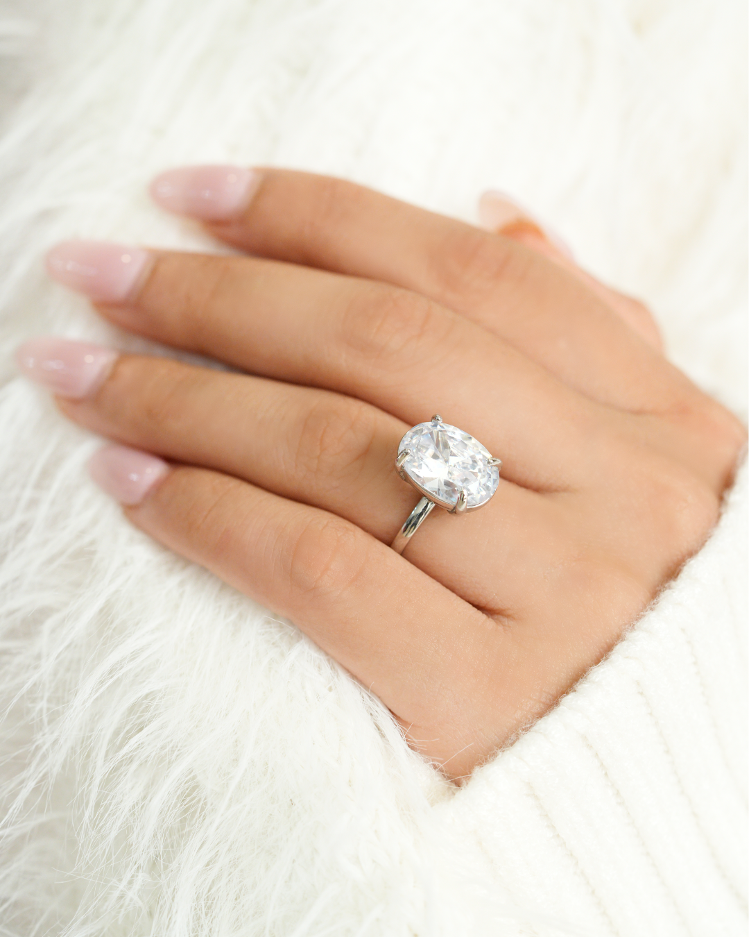 The Oval Solitaire Ring