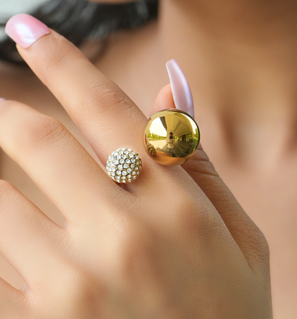 Athena Retro Ring
